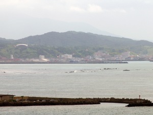 荻伏から望む浦河市街